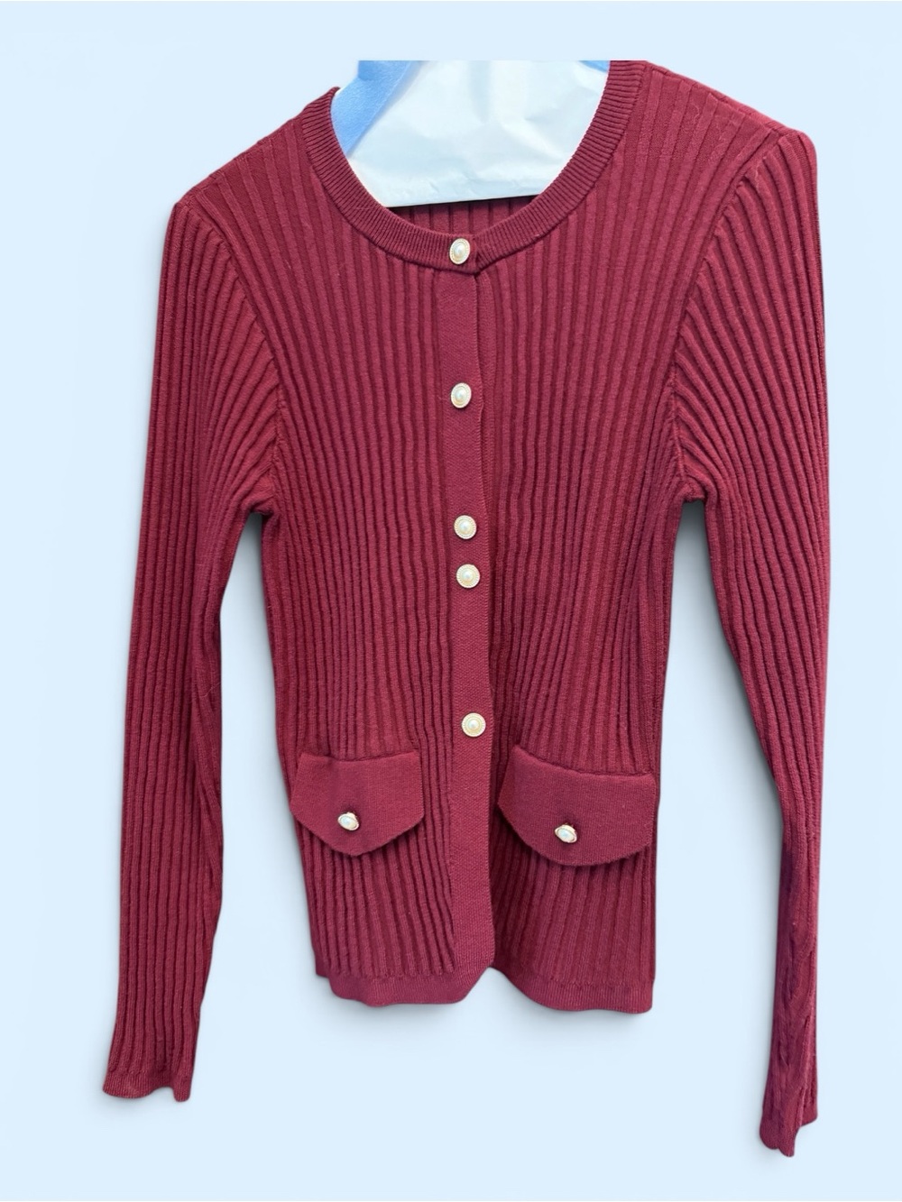STYLEWE Women's Ribbed Wine-Red Pearl and Gold Button-Front Cardigan